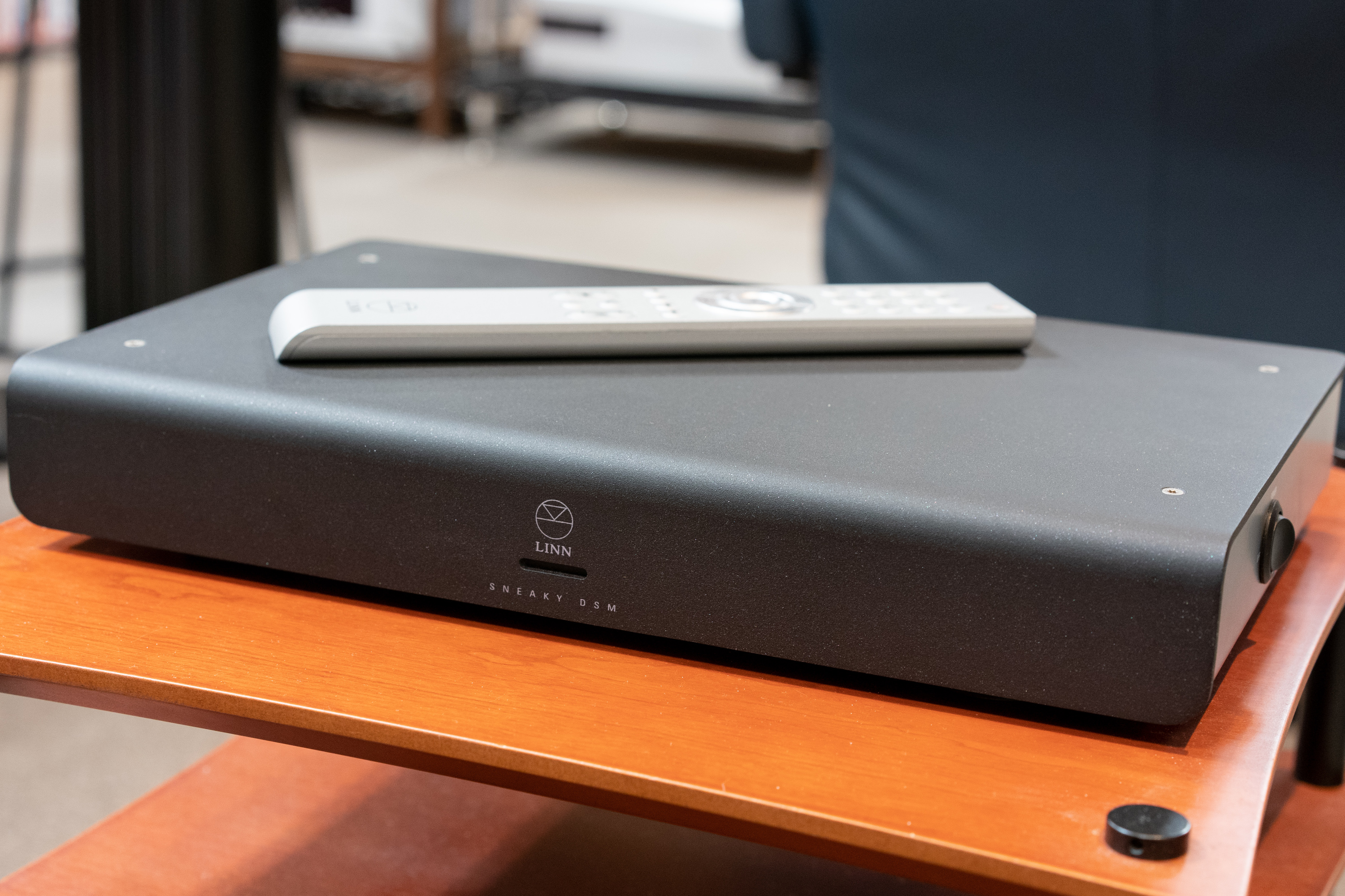 Linn SNEAKY DCM　ネットワークプレーヤー アバックWEB-SHOP / 【中古】LINN SNEAKY DSM(B)【コード01-14679